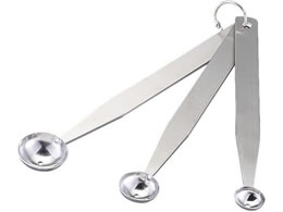 J_ KD Ɩp 18-8 {[(CN)6 071181