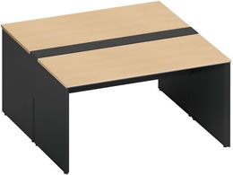 �R�N�� WV+��{ �J���z������1400�~1600 �i�`������ �u���b�N