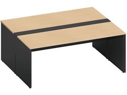 �R�N�� WV+��{ �J���z������1800�~1600 �i�`������ �u���b�N