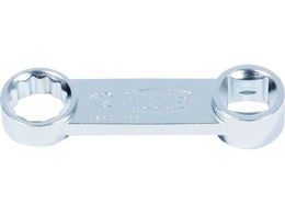 TONE �\�P�b�g�A�_�v�^�[ �I�t�Z�b�g�߂��˃A�_�v�^�[ �����p9.5mm �S��69mm �ΕӐ��@12mm FWA3-12